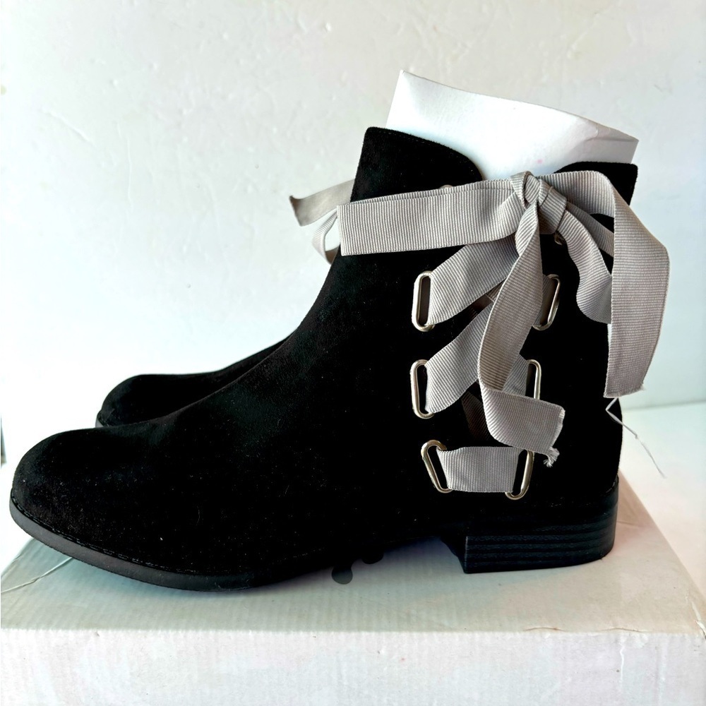 Olivia Miller NIB Black Faux Suede Tie on the Sides Booties